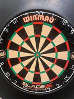 Darts staander + bord + berscherming plus tapijt., Sport en Fitness, Darts, Ophalen, Dartbord, Soft tip
