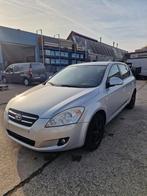 Kia Ceed / Cee'd 1.6 CRDi EX ISG EcoDynamics // Prete a imm., Auto's, Voorwielaandrijving, Stof, Zwart, 4 cilinders