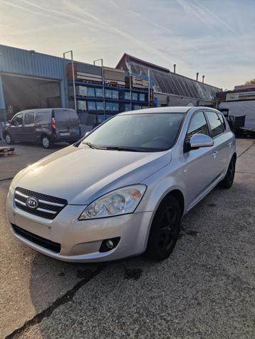 Kia Ceed / Cee'd 1.6 CRDi EX ISG EcoDynamics // Prete a imm. beschikbaar voor biedingen