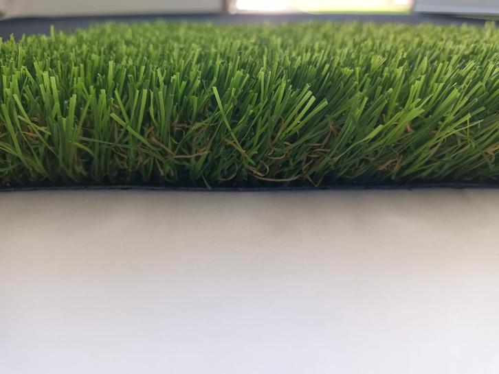 Stukje kunstgras met 70% korting E, Tuin en Terras, Gras en Kunstgras, Nieuw, Kunstgras, Minder dan 10 m², Ophalen