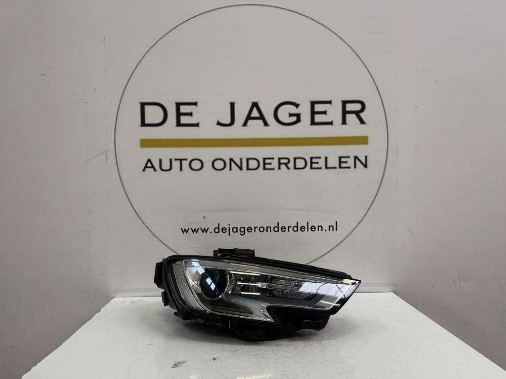 Phare avant droit LED au x non pour Audi A3 restyl e 8V09410, AUDI AG, Auto-Union-Strasse 1
85045  Ingolstadt, DE, Audi, Utilisé