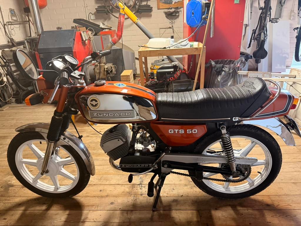 Zundapp GTS 50, Vélos & Vélomoteurs, Cyclomoteurs | Zundapp, 4 vitesses, GTS50, Comme neuf, Classe B (45 km/h)