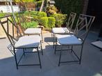 4 smeedijzeren stoelen met kussen, Tuin en Terras, Ophalen, Stoel