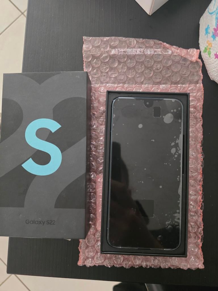 Samsung galaxie s22 5g, Ophalen