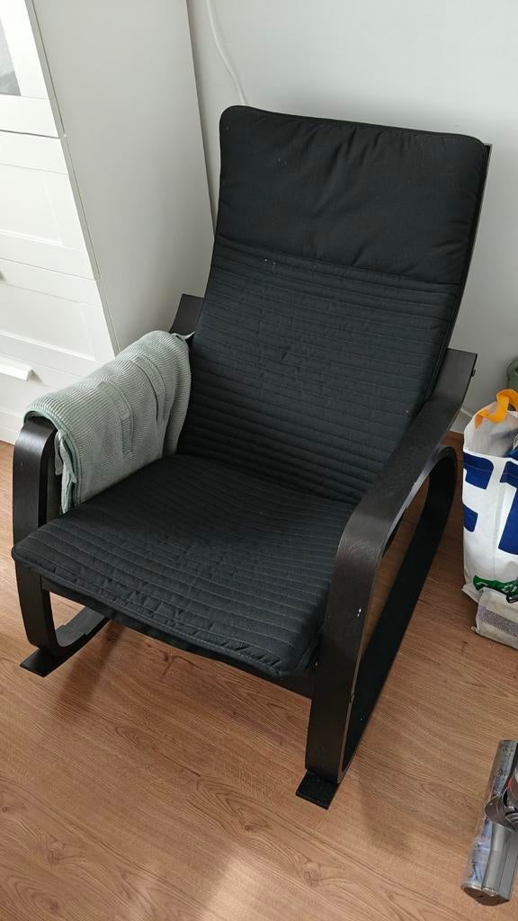 Schommelstoel POÄNG, Huis en Inrichting, Fauteuils, Ophalen, Zo goed als nieuw