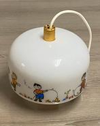 Vintage kroonluchter uit de jaren 60 en 70 in opaline : 10€, Huis en Inrichting, Lampen | Kroonluchters, Ophalen of Verzenden