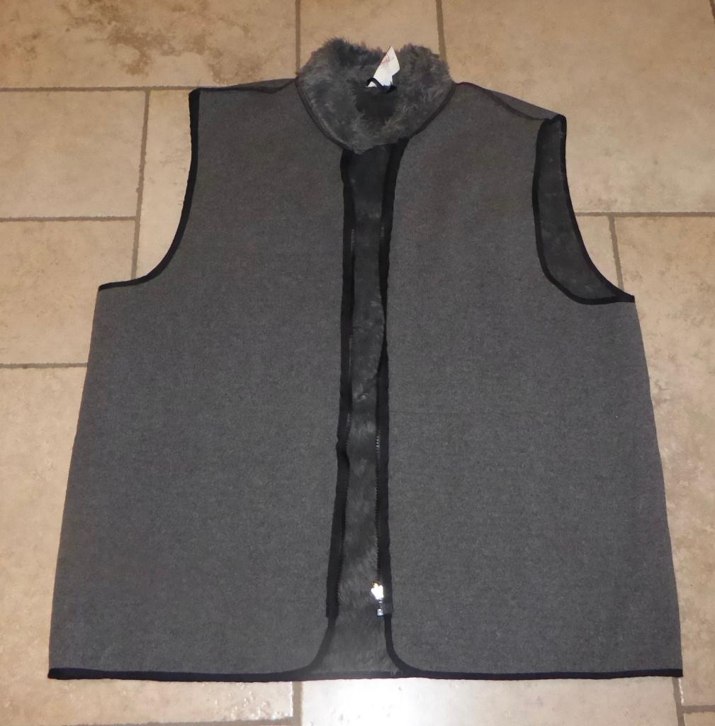 2 doublures zippées (vert et gris) pour gilet d'hiver, Hobby & Loisirs créatifs, Couture & Fournitures, Utilisé, Enlèvement