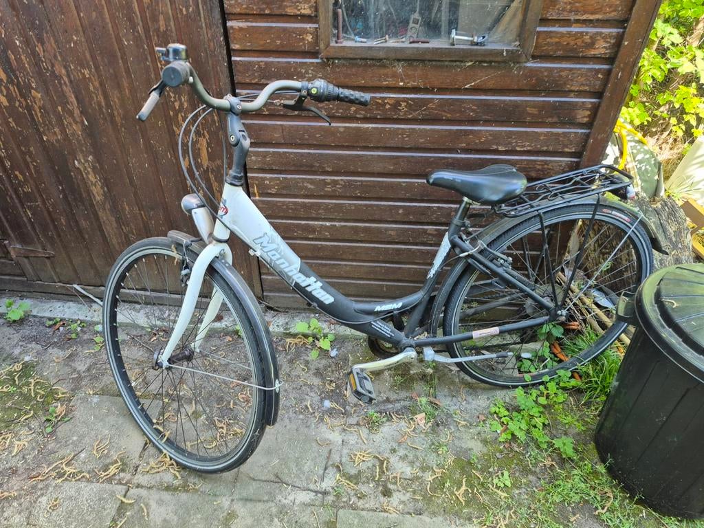 Damesfiets, Enlèvement