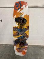Wakeboard Slingshot + bindingen, Enlèvement, Utilisé, Planche et Chausses