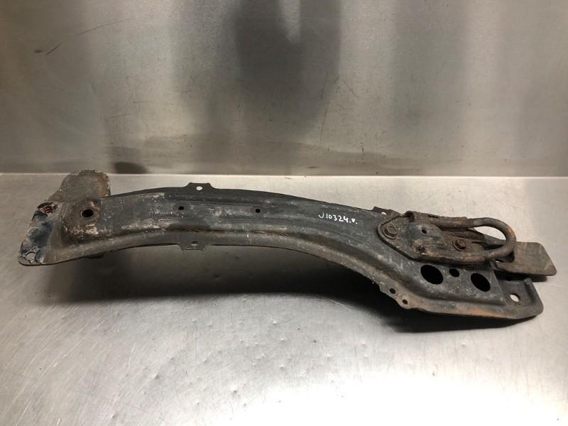 SUPPORT MOTEUR Toyota Corolla (E12) (11-2001/03-2007), Utilisé, Toyota