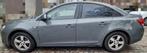 CHEVROLET Cruze 1,6cc benzine van 2010, lederen, euro5, Auto's, Chevrolet, Euro 5, Parkeersensor, Cruze, Handgeschakeld