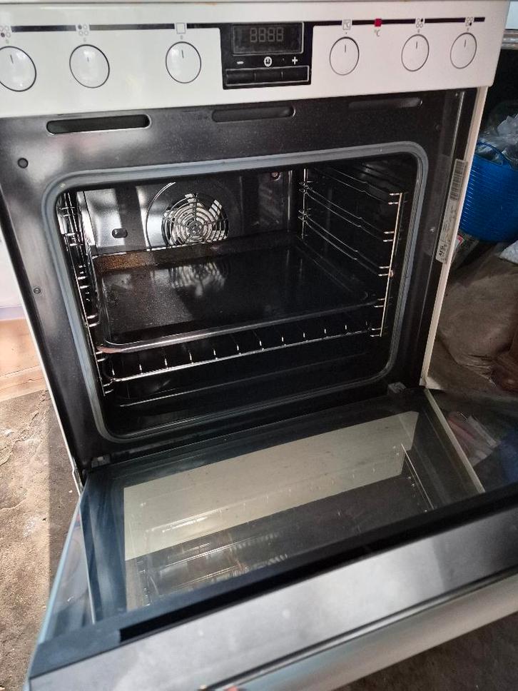 AEG vitro keramisch fornuis, Electroménager, Cuisinières, Comme neuf, Autoportant, 4 zones de cuisson, 85 à 90 cm, 60 cm ou plus