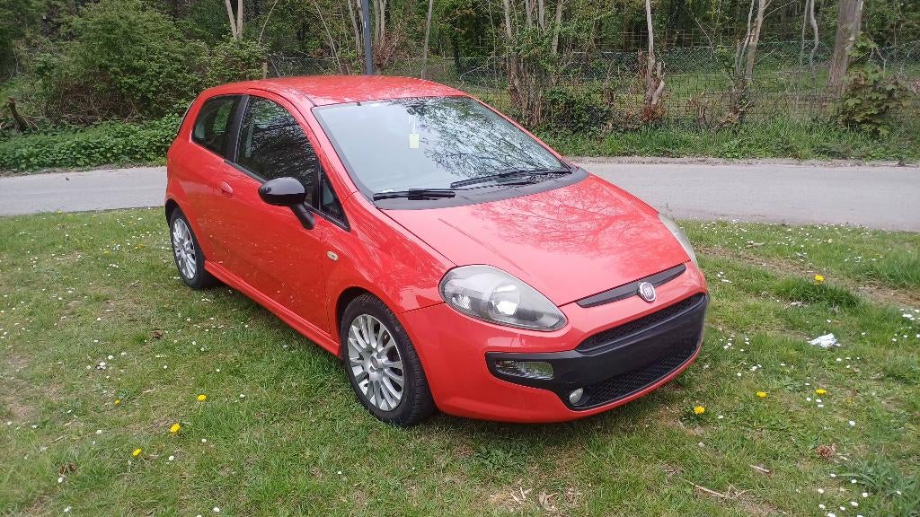 Fiat punto evo lire l'annonce, Autos, Achat, 1200 kg, Particulier, Tissu