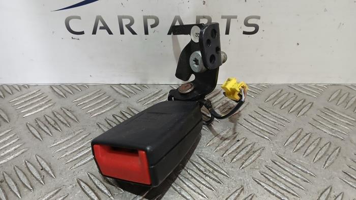 Veiligheidsgordel Insteek links-achter van een Mercedes E-Kl, Gebruikt, -, Ophalen of Verzenden, -