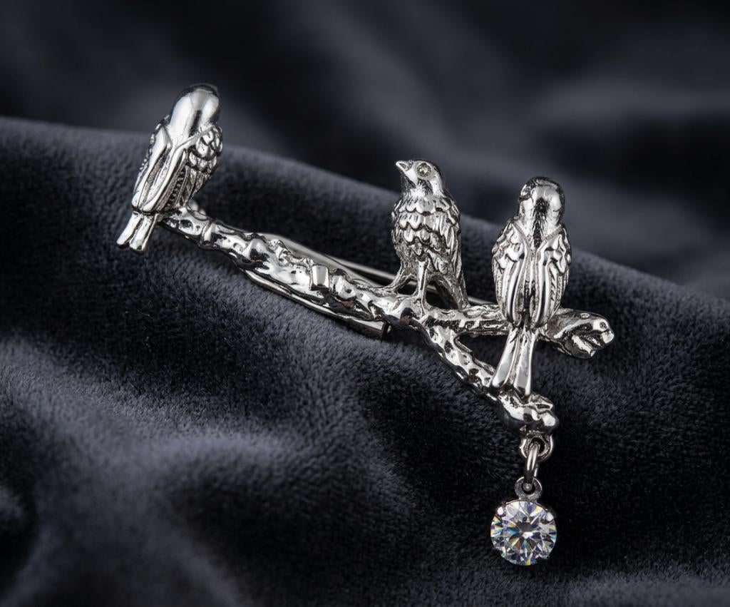 broche vintage vogels op takje zeer gedetailleerd met strass, Handtassen en Accessoires, Broches, Overige materialen, 4 tot 7 cm