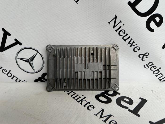 Module phare LED d'un Mercedes A-Klasse, Autos : Pièces & Accessoires, Éclairage, Mercedes-Benz, Utilisé, 3 mois de garantie, Enlèvement ou Envoi