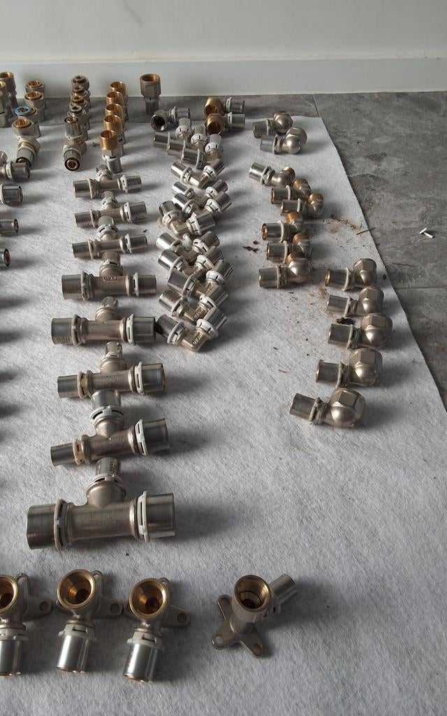 Liens de presse sur Ivar, Bricolage & Construction, Enlèvement