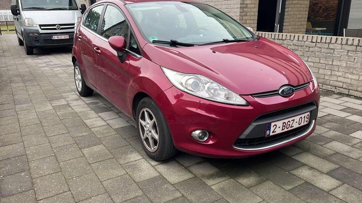 Ford fiesta te koop, Auto's, Ford, Particulier, Fiësta, Airconditioning, Diesel, 5 deurs, Rood, Ophalen