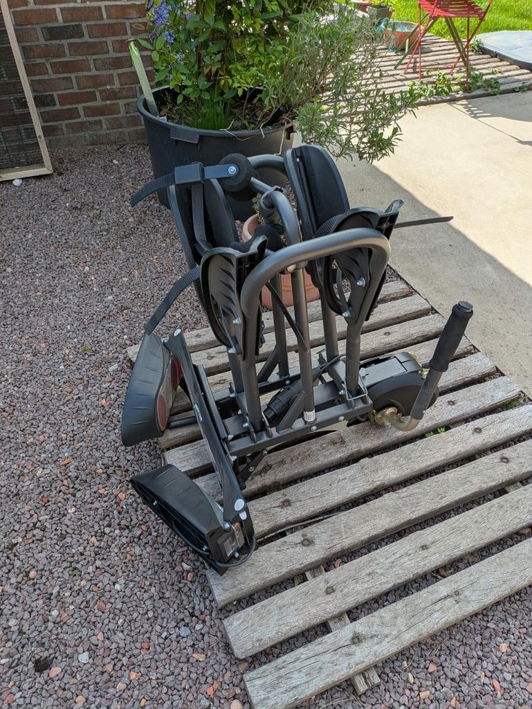 Fietsendrager Mottez als nieuw, Auto diversen, Fietsendragers, Ophalen