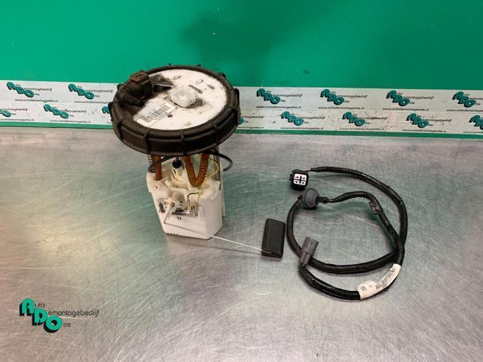 Pompe carburant électrique d'un Opel Agila (Agila 08-), Autos : Pièces & Accessoires, Systèmes à carburant, Opel, Utilisé, 3 mois de garantie