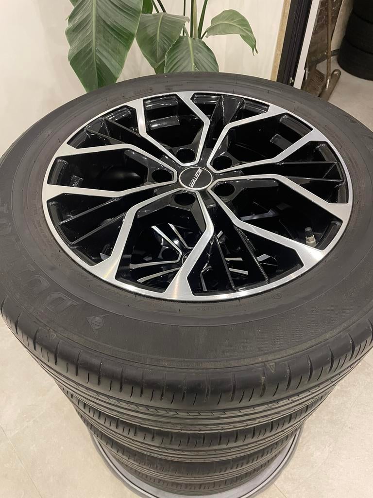 5x114,3 velgen 18 inch met allseasonbanden 225/60/18 dunlop, Ophalen, Zo goed als nieuw