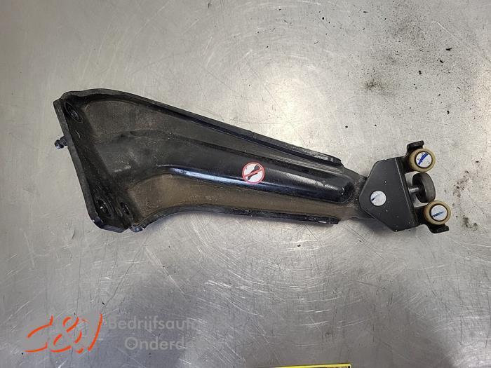 Roulette porte coulissante droite d'un Opel Combo (XXXXXXXX), -, Opel, 3 mois de garantie, Utilisé