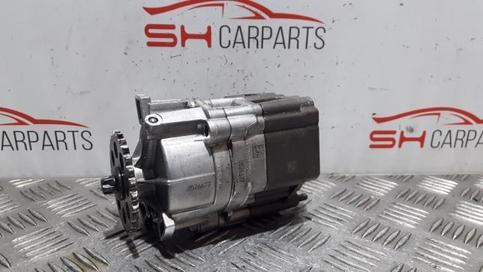 Oliepomp van een Mercedes C-Klasse, Auto-onderdelen, Motor en Toebehoren, Mercedes-Benz, Gebruikt, 3 maanden garantie, Ophalen of Verzenden