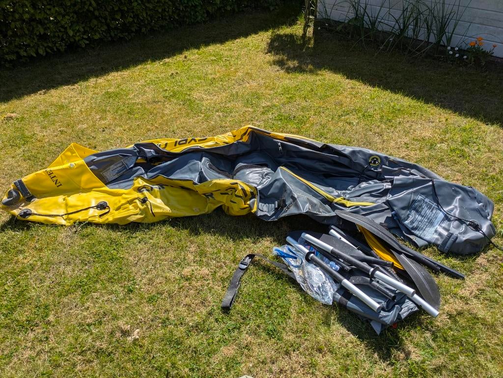 GERESERVEERD Gratis opblaas kajak, Sports nautiques & Bateaux, Canoës, Enlèvement, Kayak