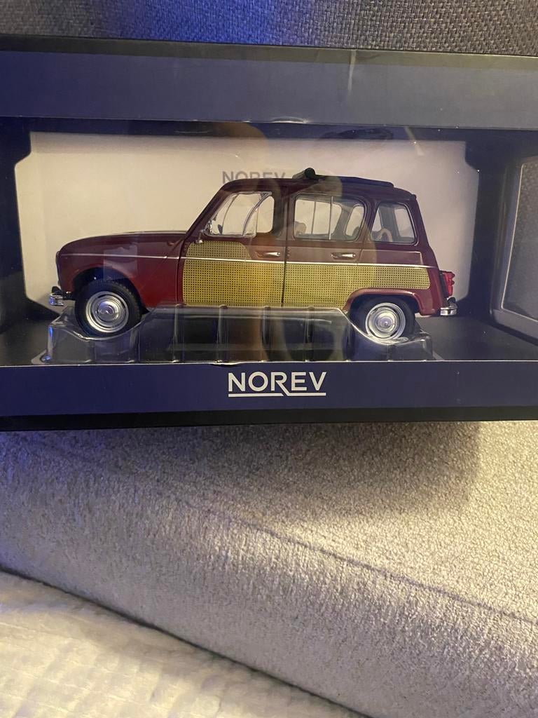 Renault 4 Parisienne 1966 gelimiteerde oplage 150 stuks, Ophalen of Verzenden, Zo goed als nieuw, Norev