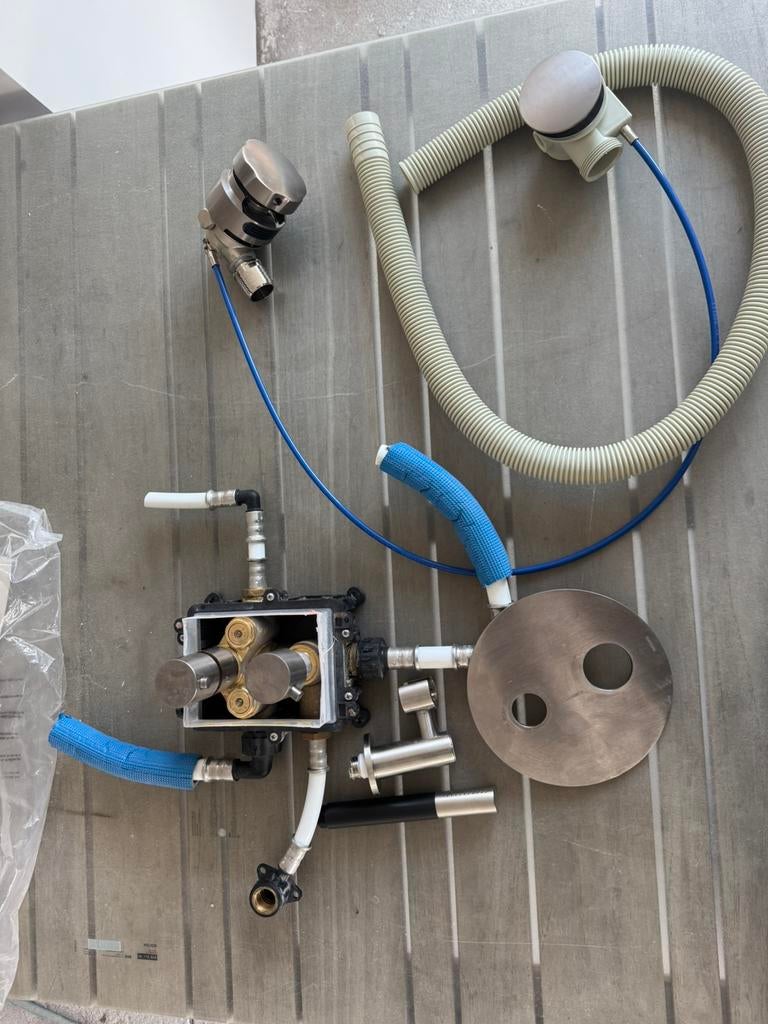 Hotbath Inbouw Badkraan met Overloopvulling Geborsteld Nikke, Ophalen of Verzenden, Zo goed als nieuw, Inox, Bad