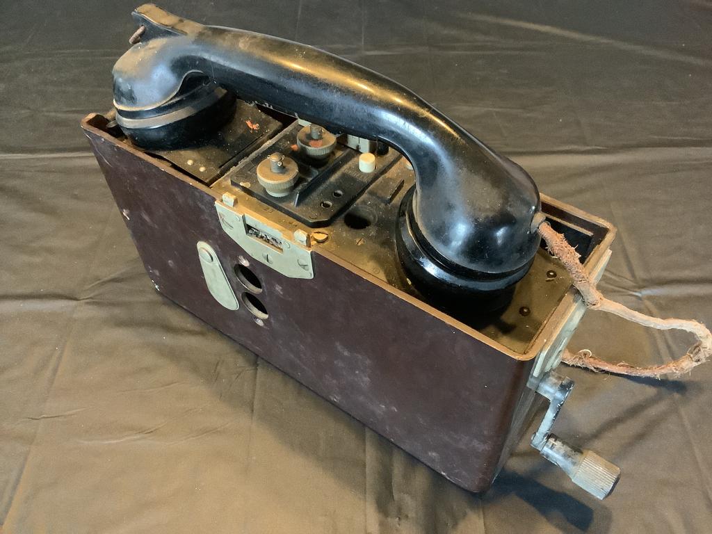 Téléphone de campagne ww2 authentique terrain, Collections, Enlèvement ou Envoi