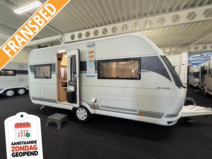 Hobby De Luxe 460 UFE, Caravanes & Camping, Caravanes, jusqu'à 4, 1000 - 1250 kg, Banquette en rond, Hobby, Lit dans la longueur