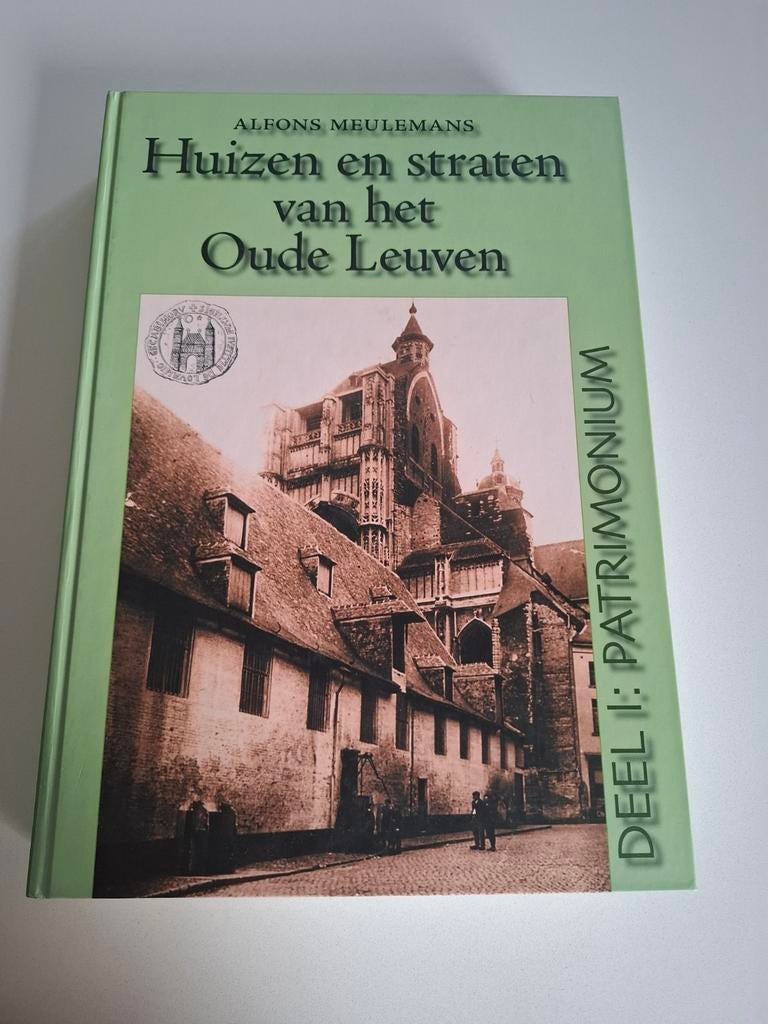 Boek - Huizen en Straten van het Oude Leuven, Enlèvement ou Envoi