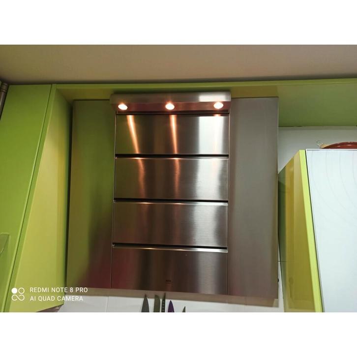 Conception de la hotte aspirante AEGDD8795-M, Electroménager, Hottes, Utilisé, Autoportant, 400 à 600 m³/h, Moteur, Enlèvement