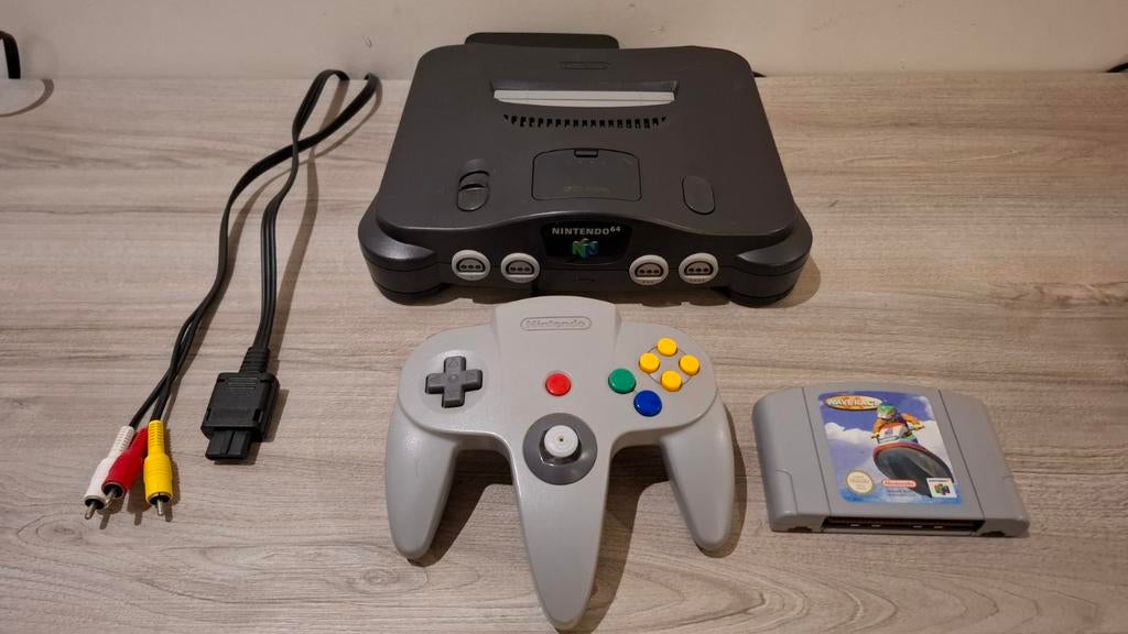 Nintendo 64 en bonne état complet avec manette et un jeu, Consoles de jeu & Jeux vidéo, Enlèvement ou Envoi