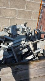 Te koop: U-koppen volbad verzinkt (voor systeembalken), Bricolage & Construction, Métaux, Enlèvement