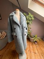 Long  manteau fausse fourrure  Compañia Fantastica, Enlèvement ou Envoi, Neuf, Taille 34 (XS) ou plus petite, Bleu