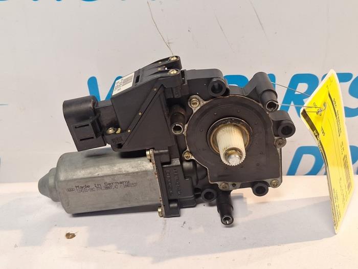 Moteur de vitre portière d'un Audi A3, -, 3 mois de garantie, Audi, Utilisé