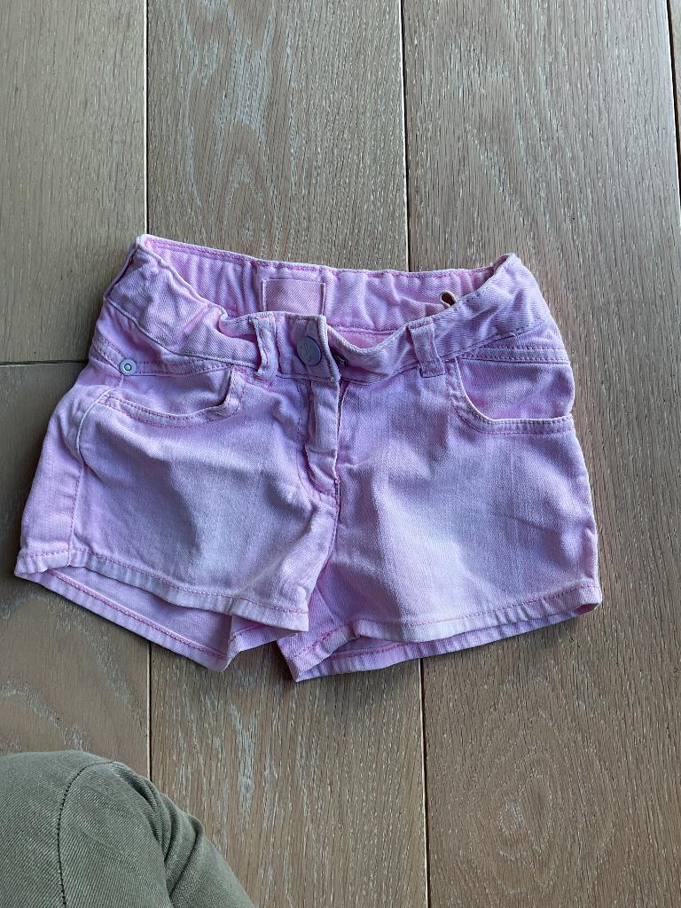 Short CKS en Emoi roos maat 110, Enfants & Bébés, Vêtements enfant | Taille 110, Enlèvement ou Envoi, Comme neuf, Fille, Pantalon