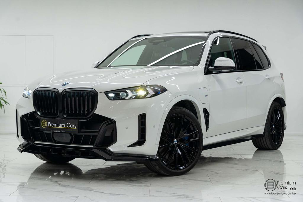 BMW X5 xDrive50e hybrid M-Performance bodykit! Pano, H&K, Ac, Auto's, Automaat, Gebruikt, 3200 kg, Wit