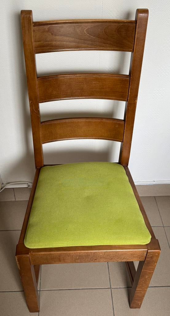 A donner 4 chaises (Doit partir rapidement), Enlèvement