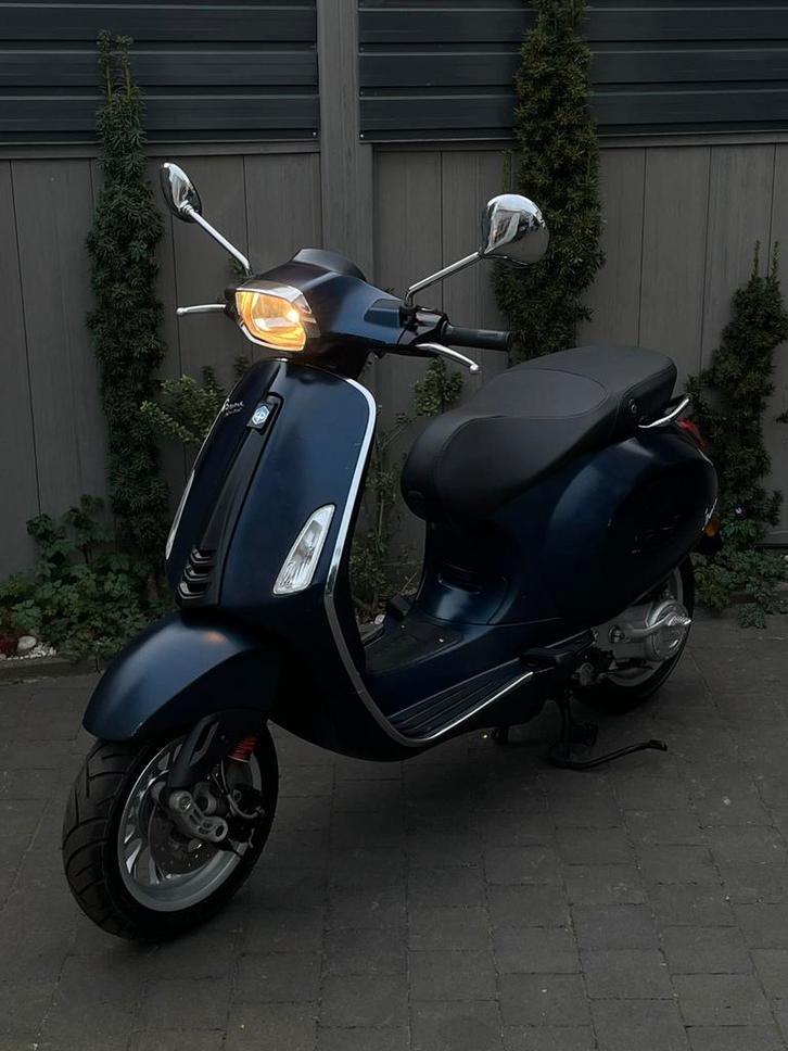 Vespa Sprint | A Klasse | bj2017 | Mat Blauw | 6.930km!!, Fietsen en Brommers, Scooters | Vespa, Gebruikt, Vespa S, Klasse A (25 km/u)