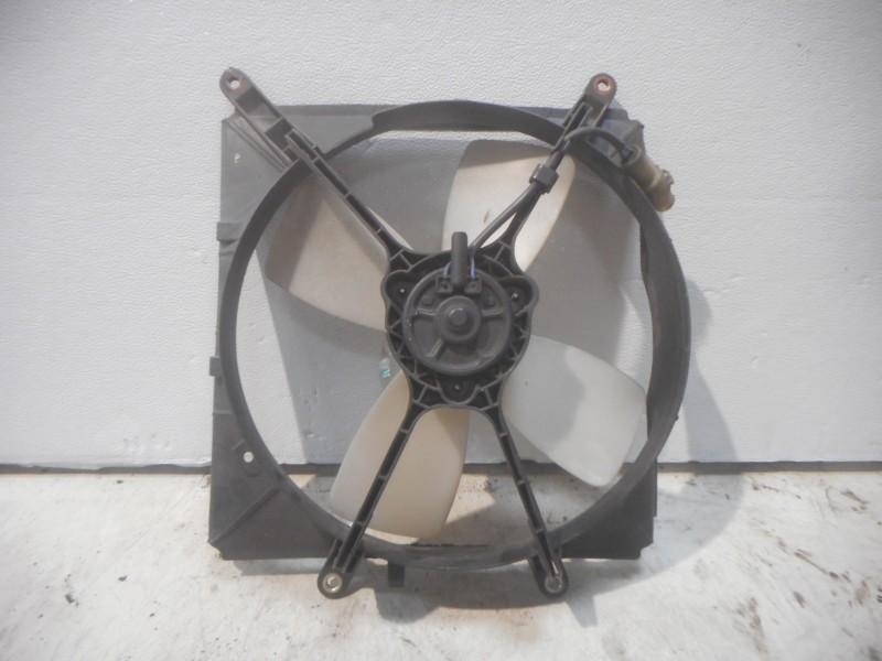 KOELVENTILATORMOTOR Toyota Corolla (E9) (16363-16030), Auto-onderdelen, Airco en Verwarming, Toyota, Gebruikt