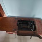 Singer naaimachine, Enlèvement