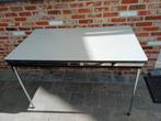 Formica tafel, Huis en Inrichting, Tafels | Eettafels, Ophalen, Gebruikt, 100 tot 150 cm, 50 tot 100 cm