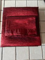 Nappe et chemin de table satin rubis, Enlèvement, Neuf