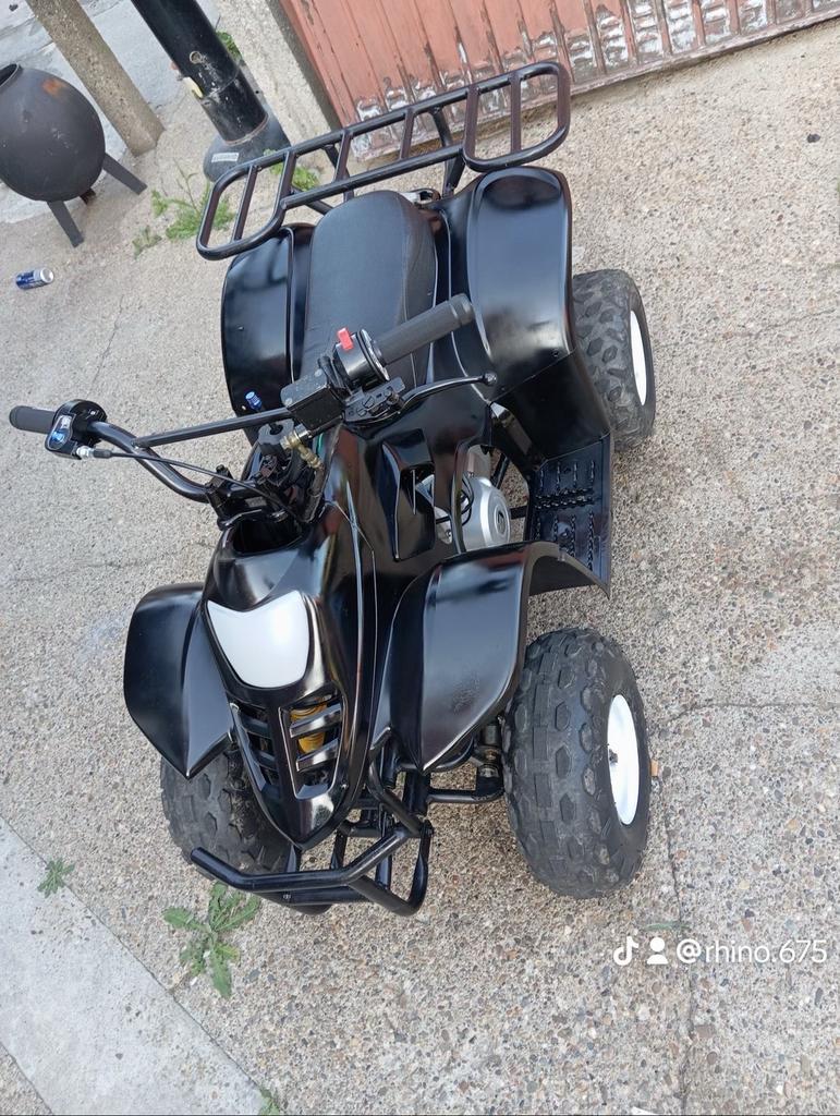 Quat 110cc, Ophalen of Verzenden, Zo goed als nieuw