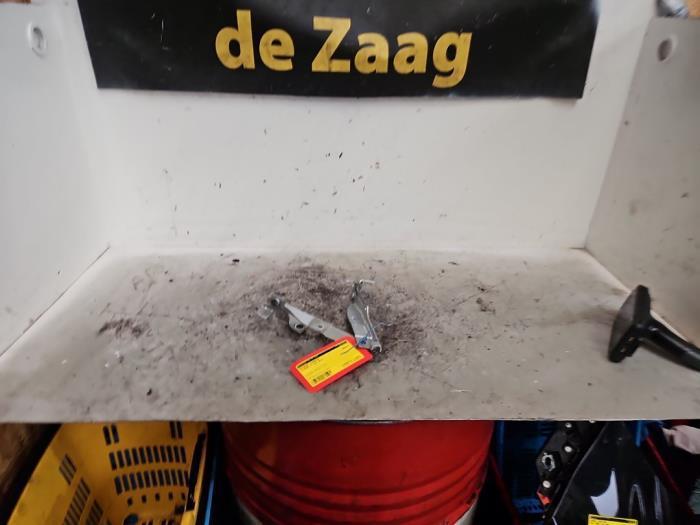 Motorkap Scharnier van een Citroen C3, Auto-onderdelen, Overige Auto-onderdelen, Citroën, Gebruikt, 3 maanden garantie, Ophalen of Verzenden