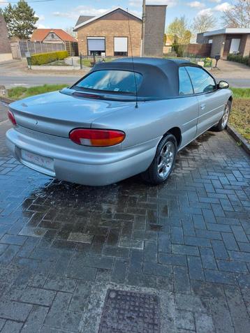 Chrysler stratus 2.0L beschikbaar voor biedingen