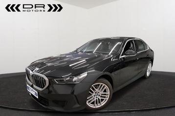 BMW 530 e BERLINE G60 - NAVI - DAB - TREKHAAK - DIGITAL KEY beschikbaar voor biedingen